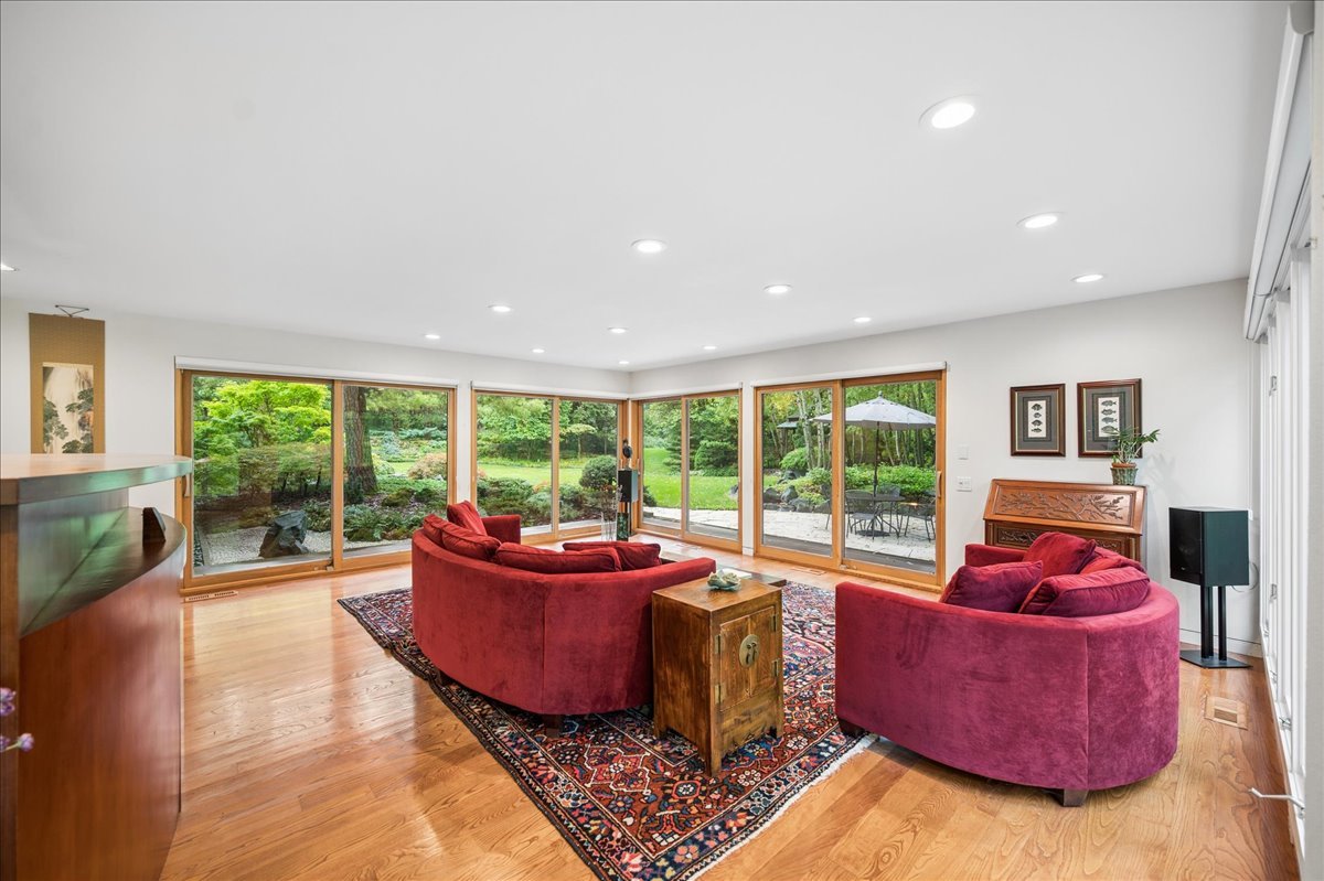11 Rockgate Lane Property Photo 28