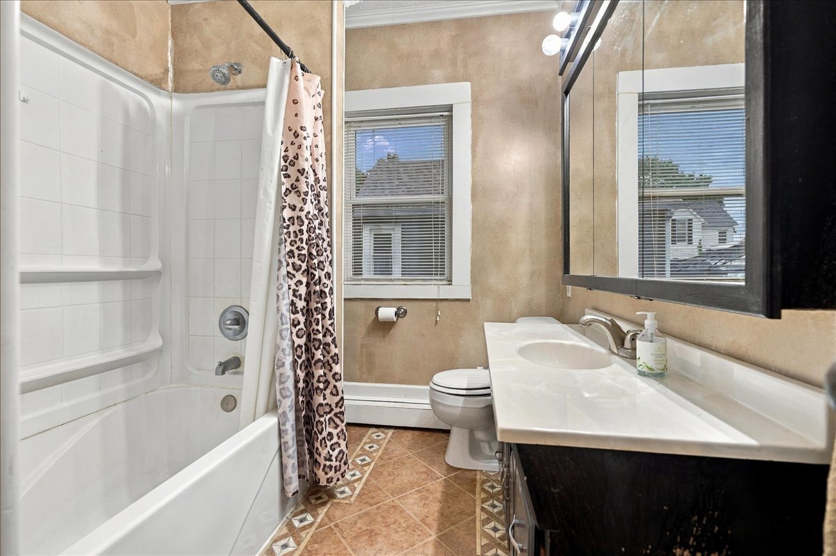 311 E Jefferson Street Property Photo 16