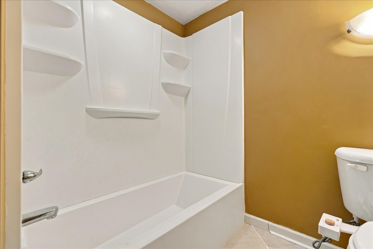 311 E Jefferson Street Property Photo 24