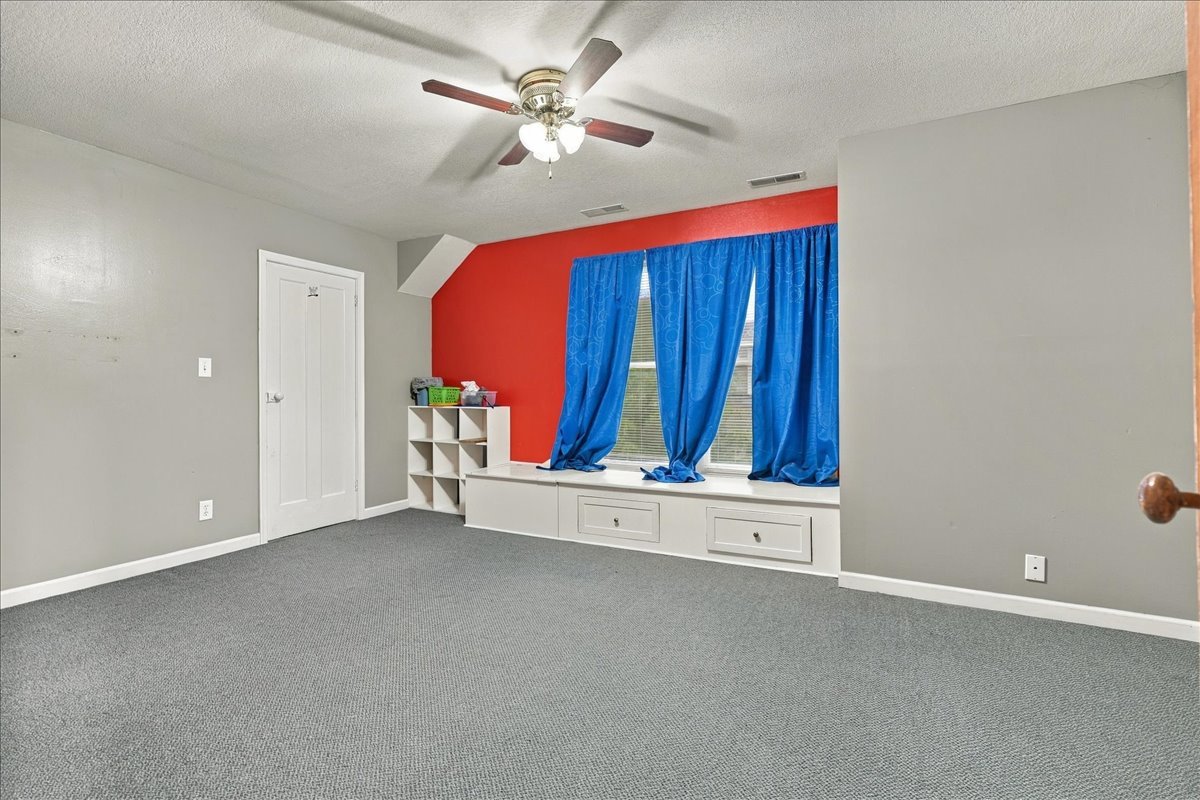 311 E Jefferson Street Property Photo 27