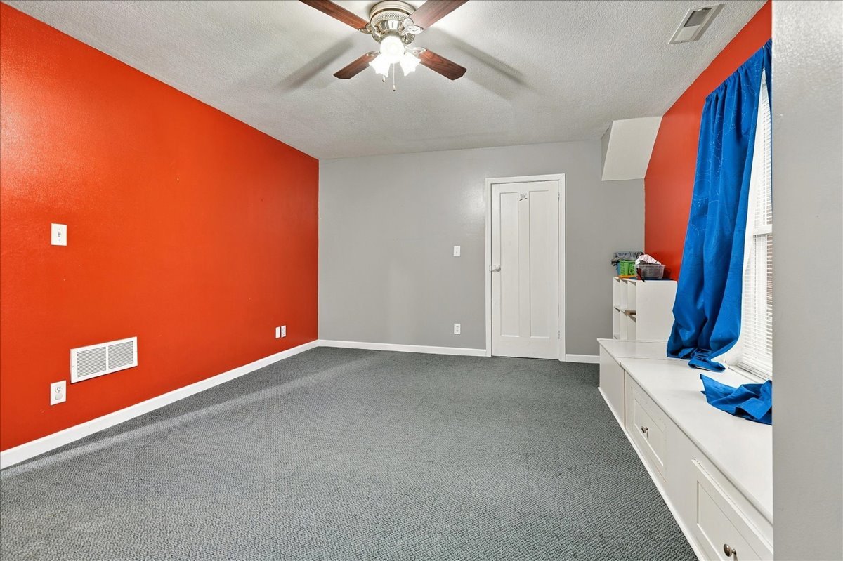 311 E Jefferson Street Property Photo 28