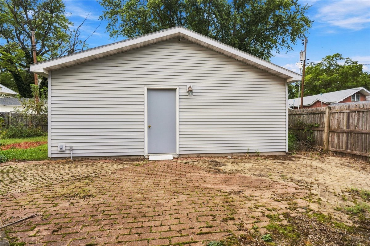 311 E Jefferson Street Property Photo 35