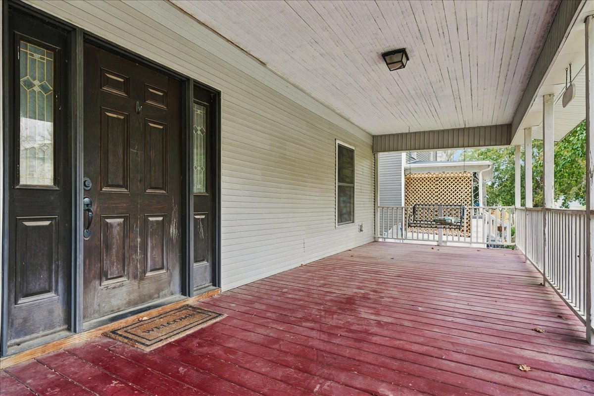 311 E Jefferson Street Property Photo 36