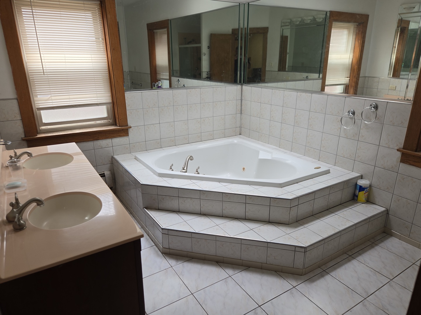 441 N Central Park Avenue Property Photo 24