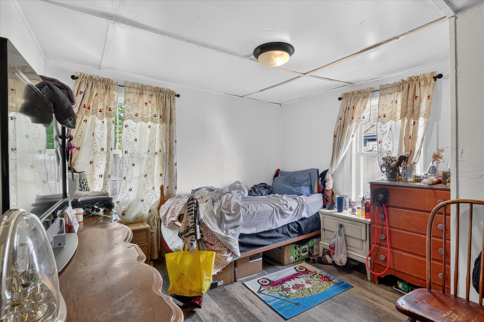 2831 Collins Street Property Photo 8