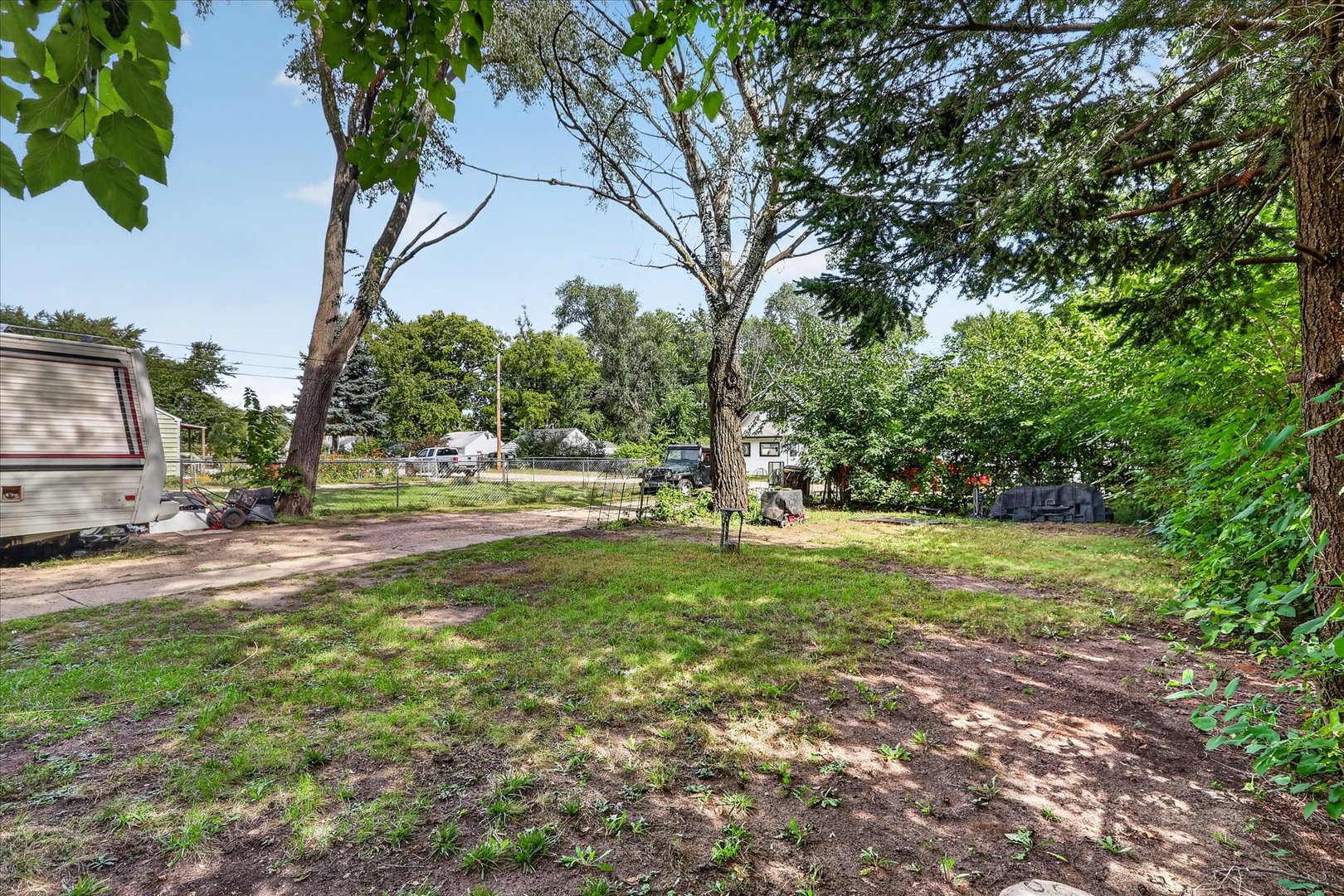 2831 Collins Street Property Photo 14