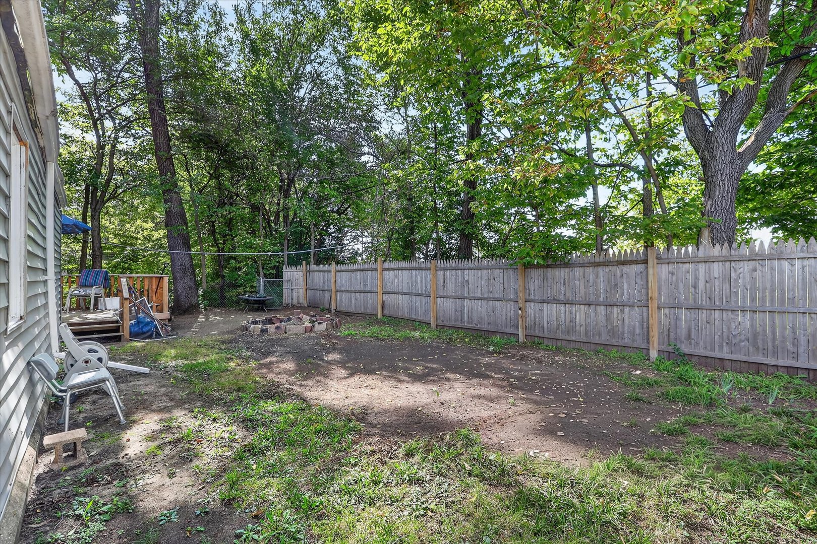 2831 Collins Street Property Photo 15