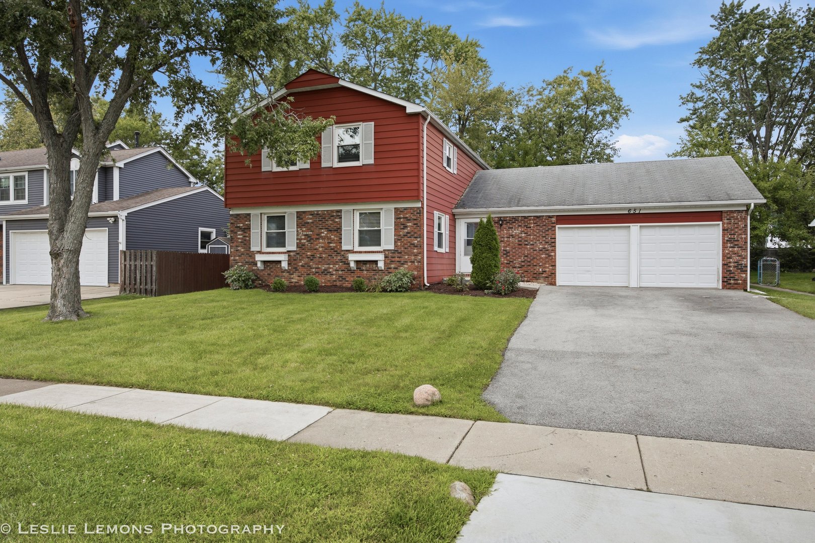 651 Woodhollow Lane Property Photo 1