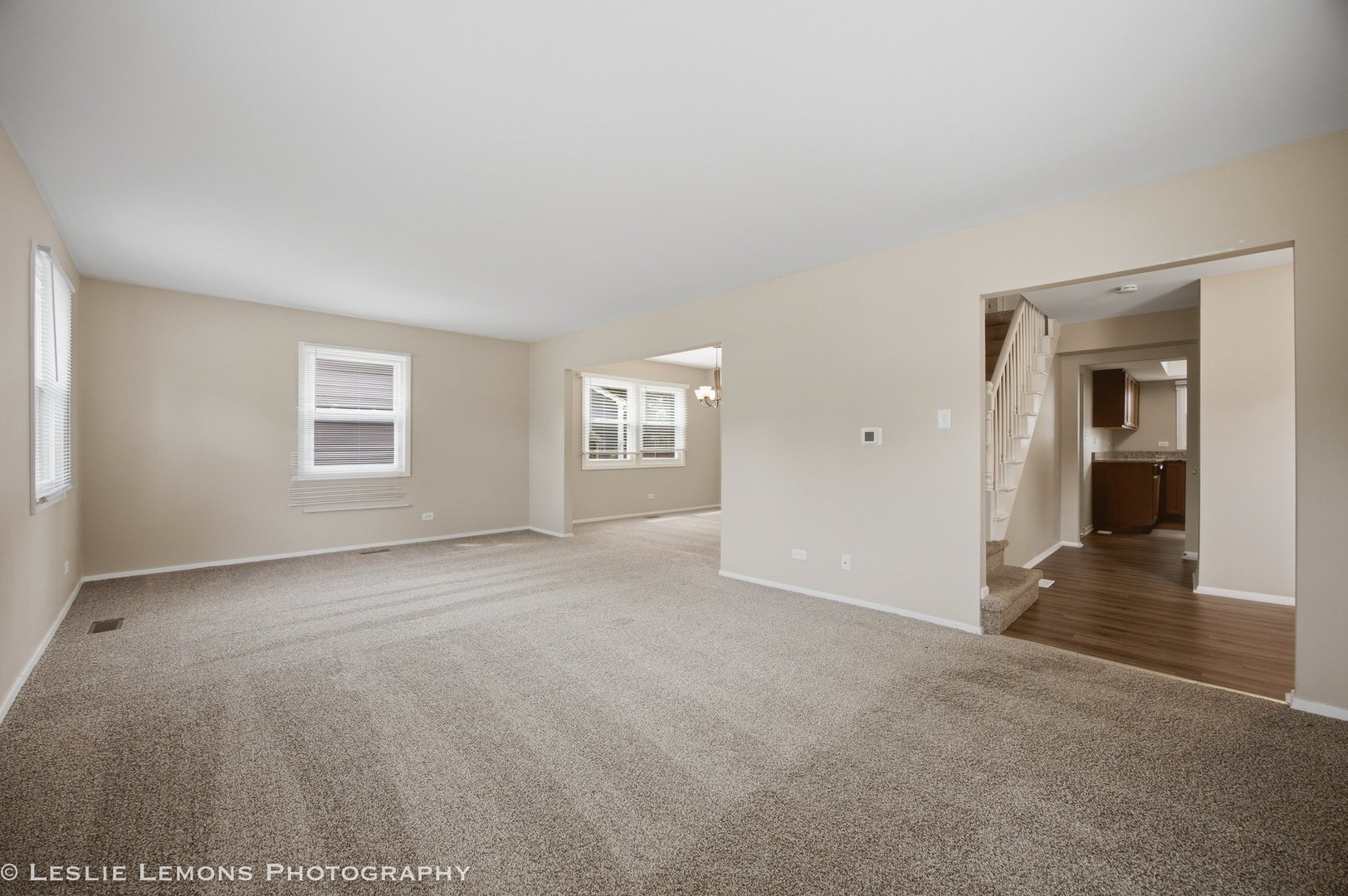 651 Woodhollow Lane Property Photo 3
