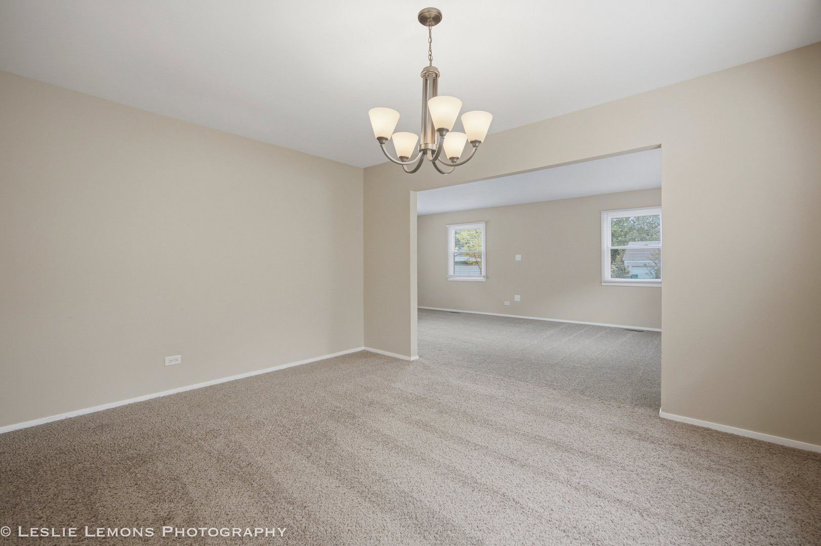 651 Woodhollow Lane Property Photo 7