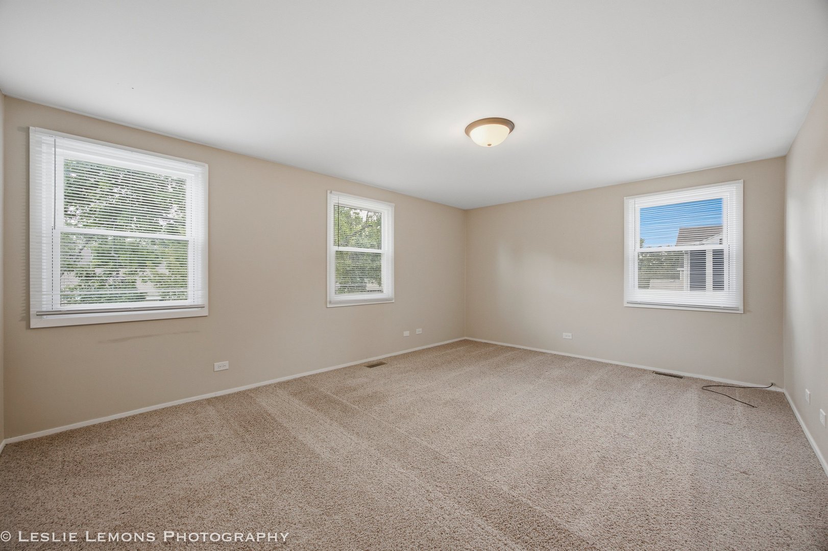 651 Woodhollow Lane Property Photo 17