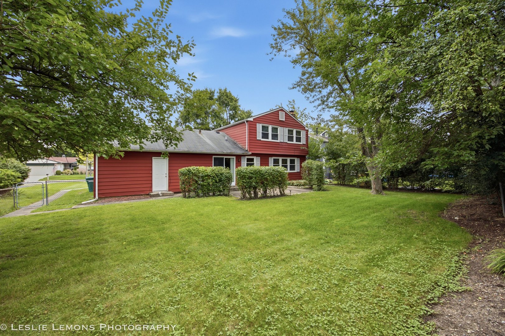 651 Woodhollow Lane Property Photo 24
