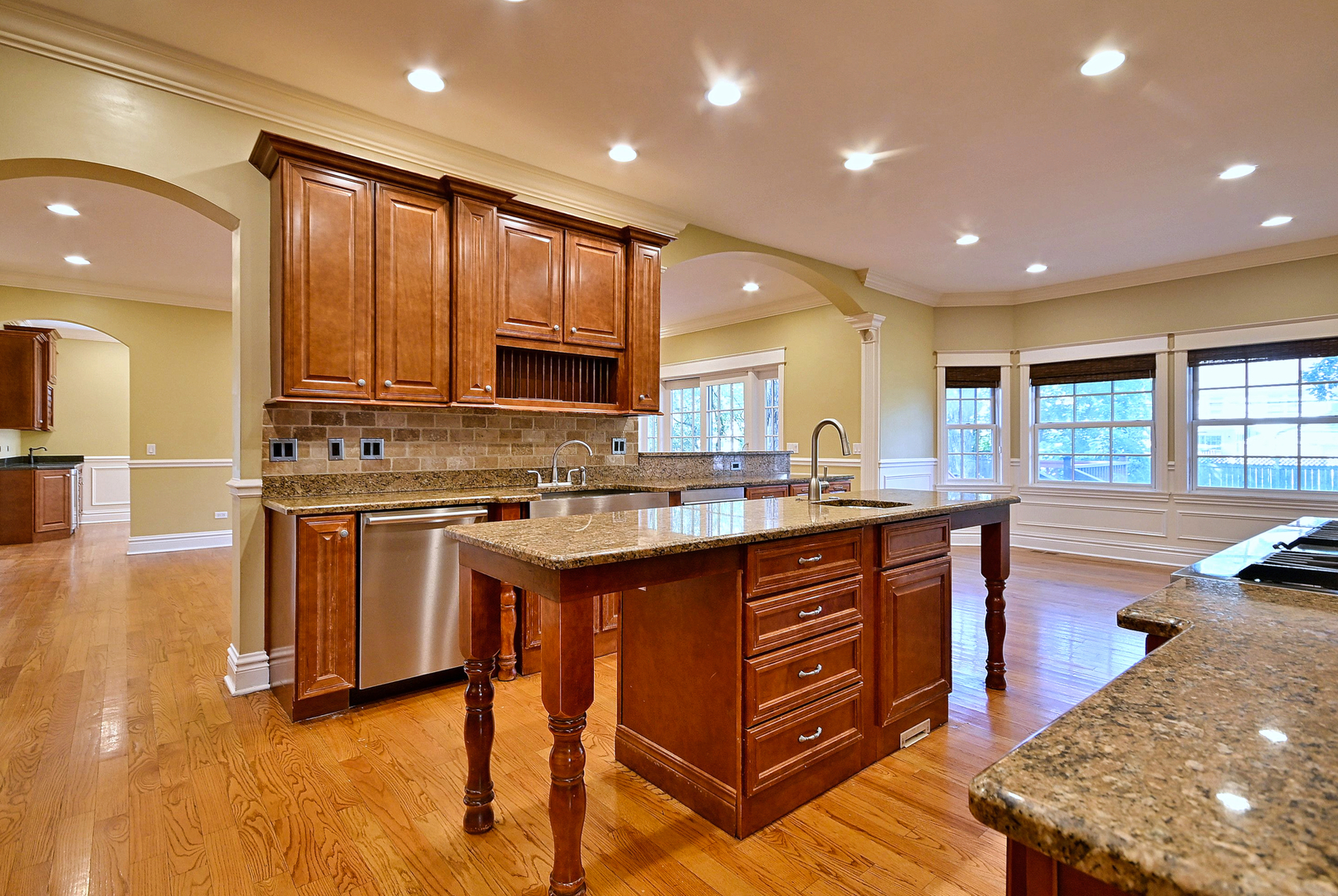 1430 Park Avenue Property Photo 20