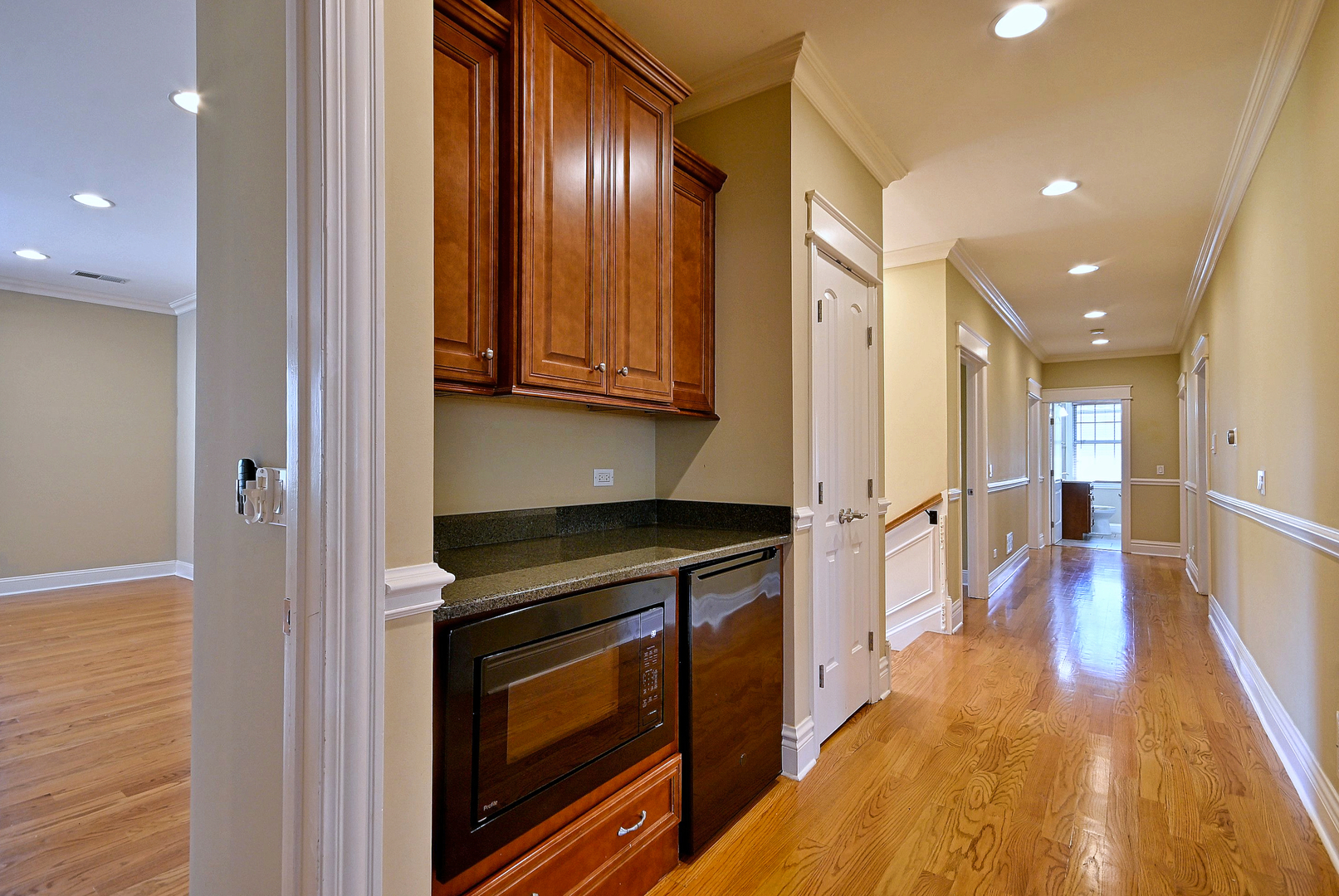 1430 Park Avenue Property Photo 62