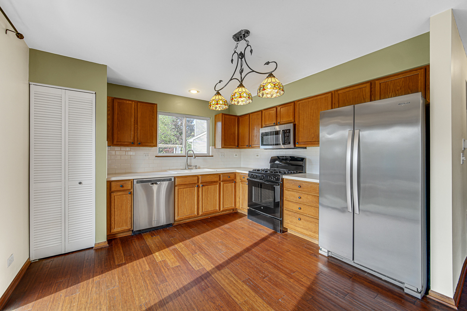 15 Berkshire Court Property Photo 9