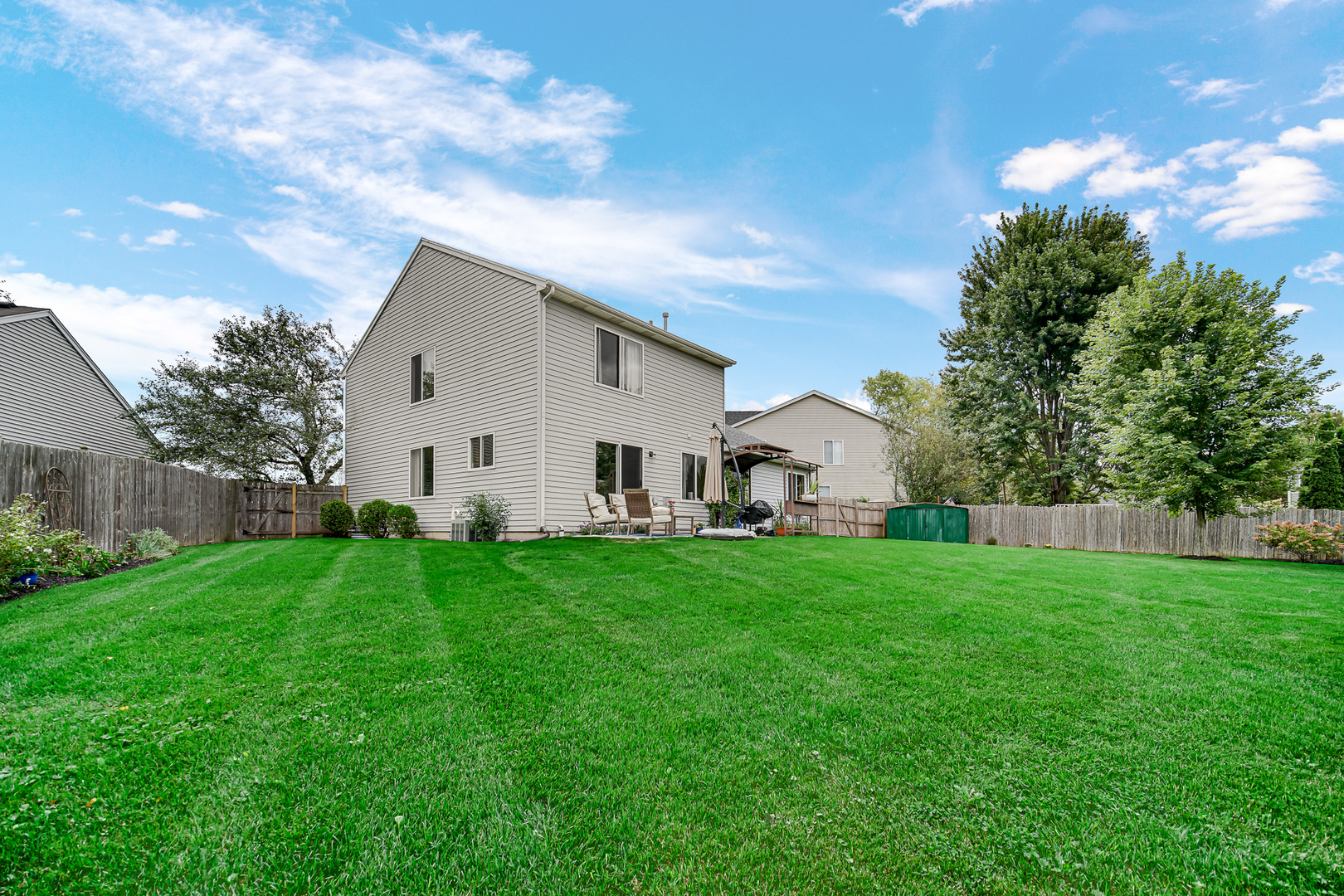 15 Berkshire Court Property Photo 29
