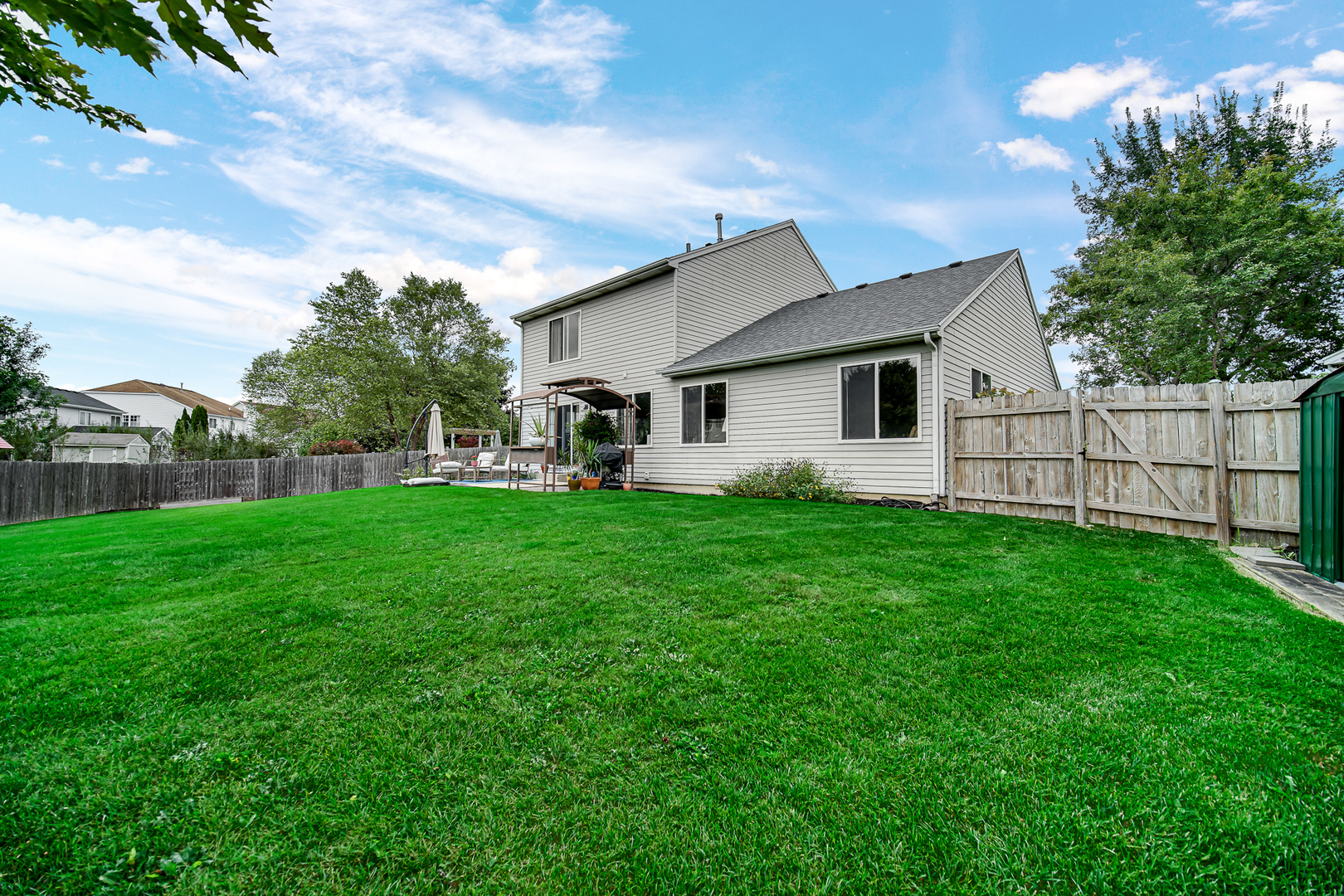 15 Berkshire Court Property Photo 31