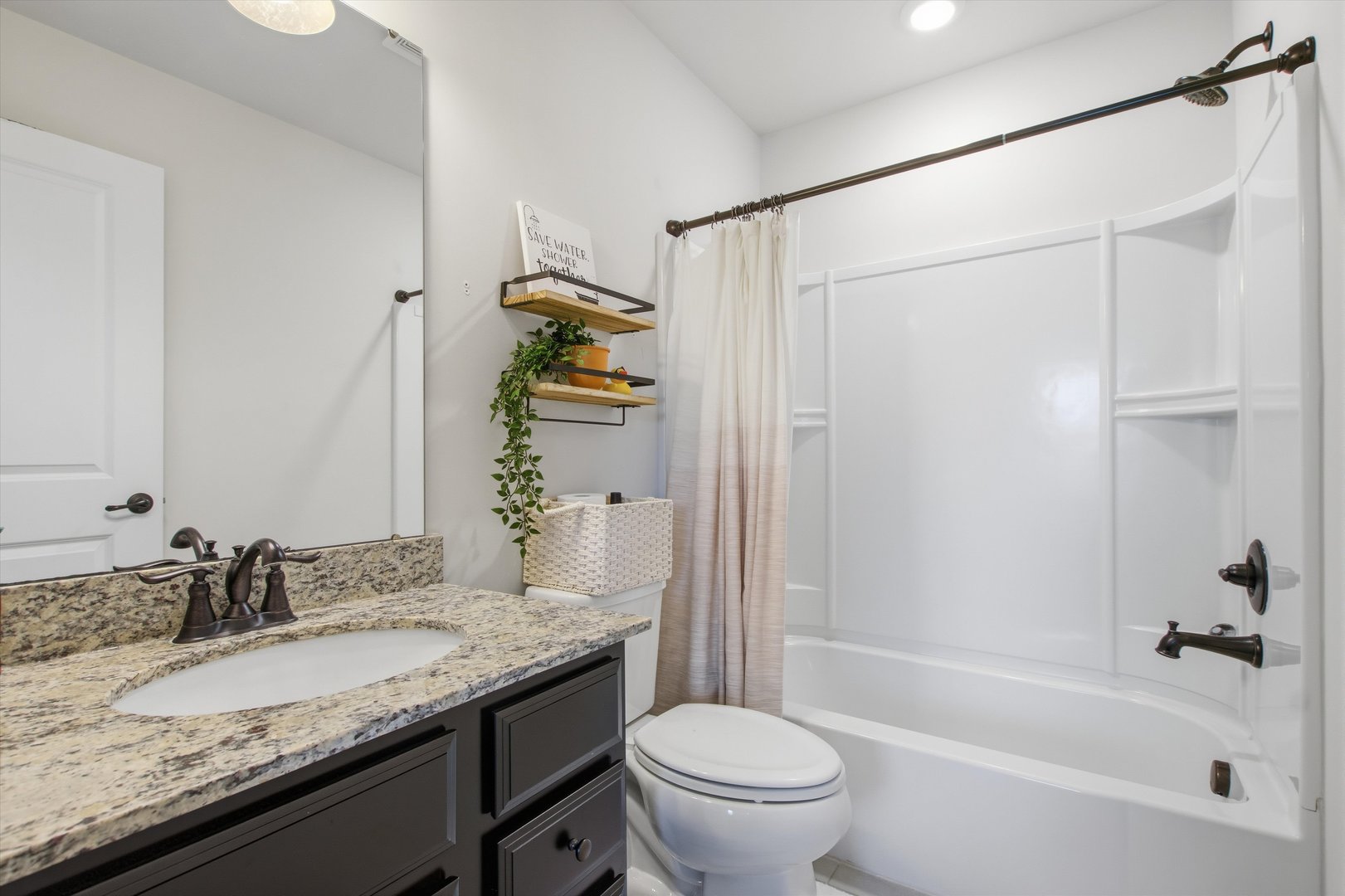 3016 Monterey Lane Property Photo 24