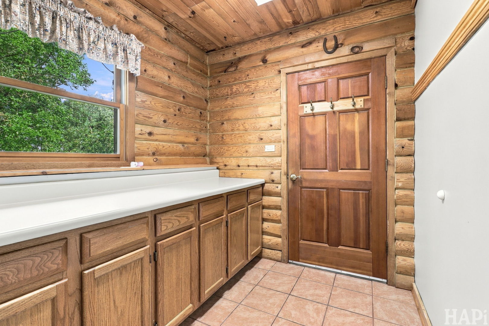 707 Quinn Road Property Photo 14