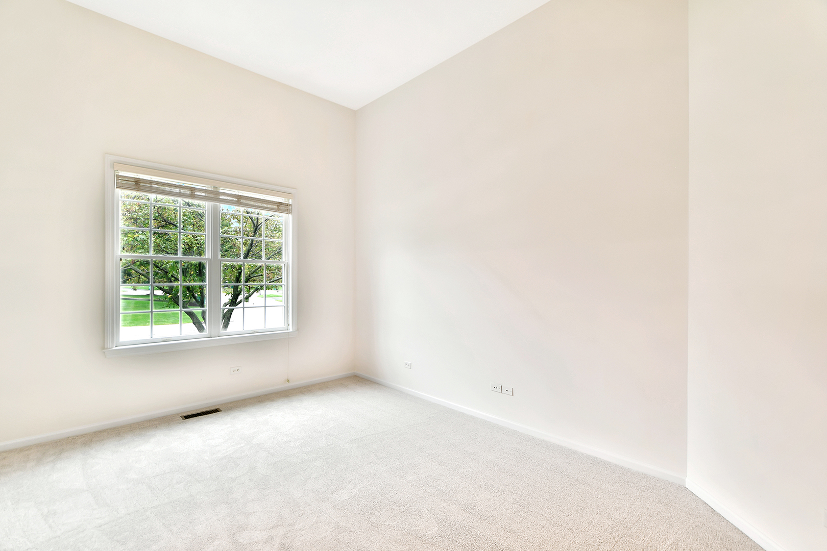 19 Eagle Ridge Drive Property Photo 6