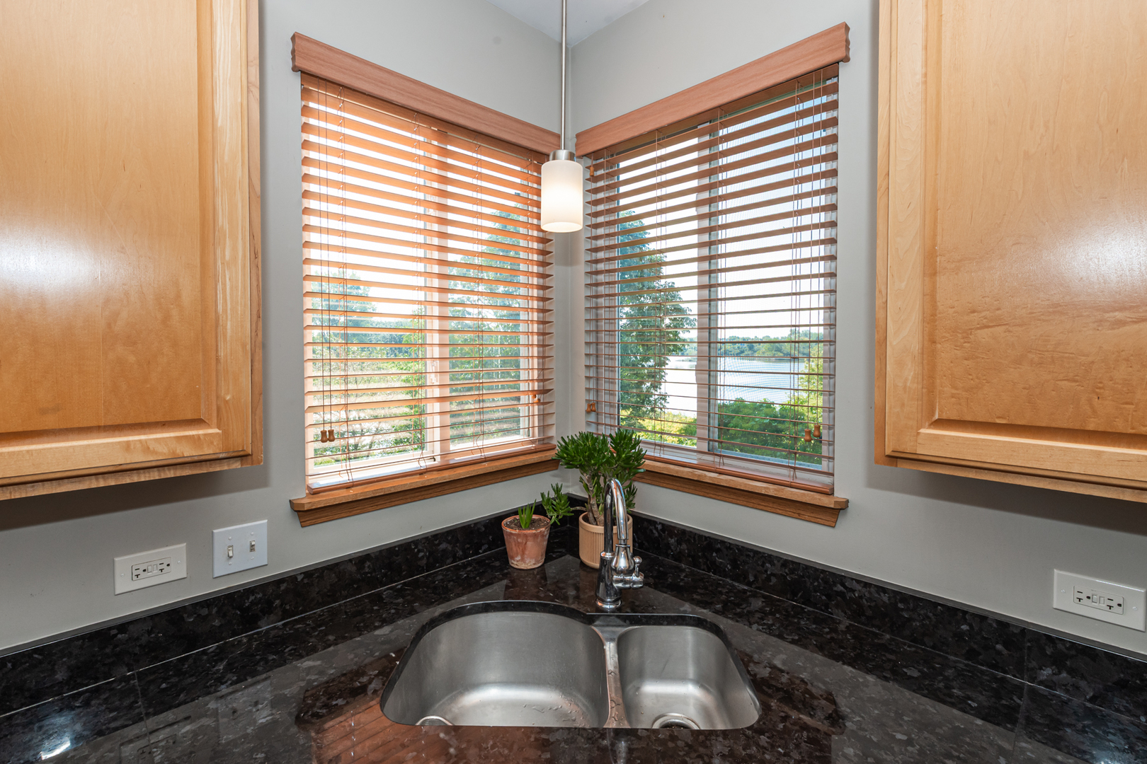1777 Napa Suwe Court Property Photo 20