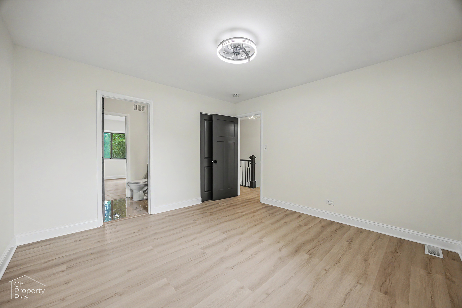 524 Yosemite Court Property Photo 15