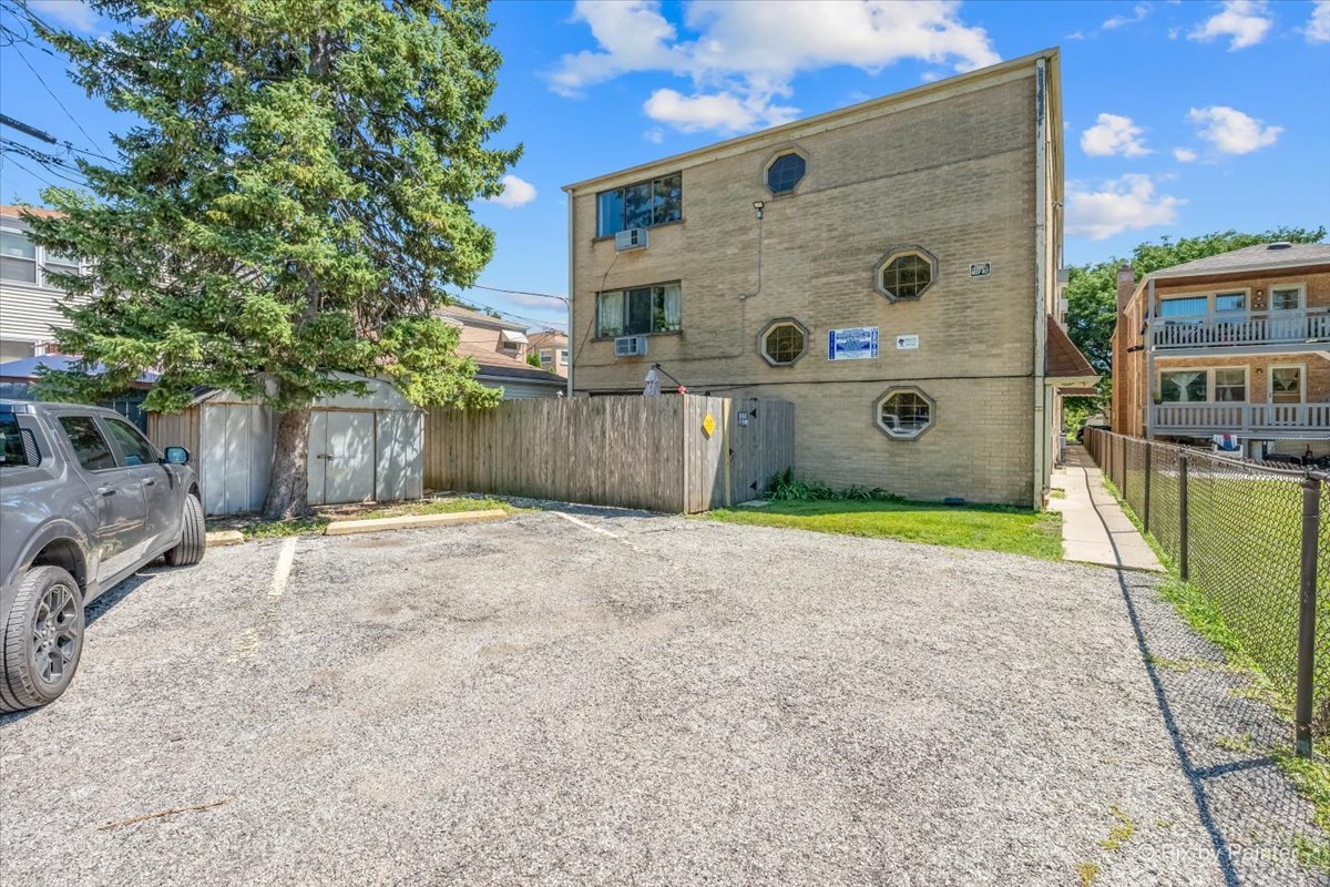 5312 W Windsor Avenue 2w Property Photo 12