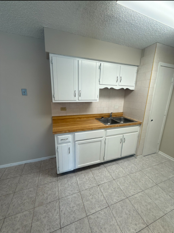 536 Parkview Lane 5 Property Photo 3