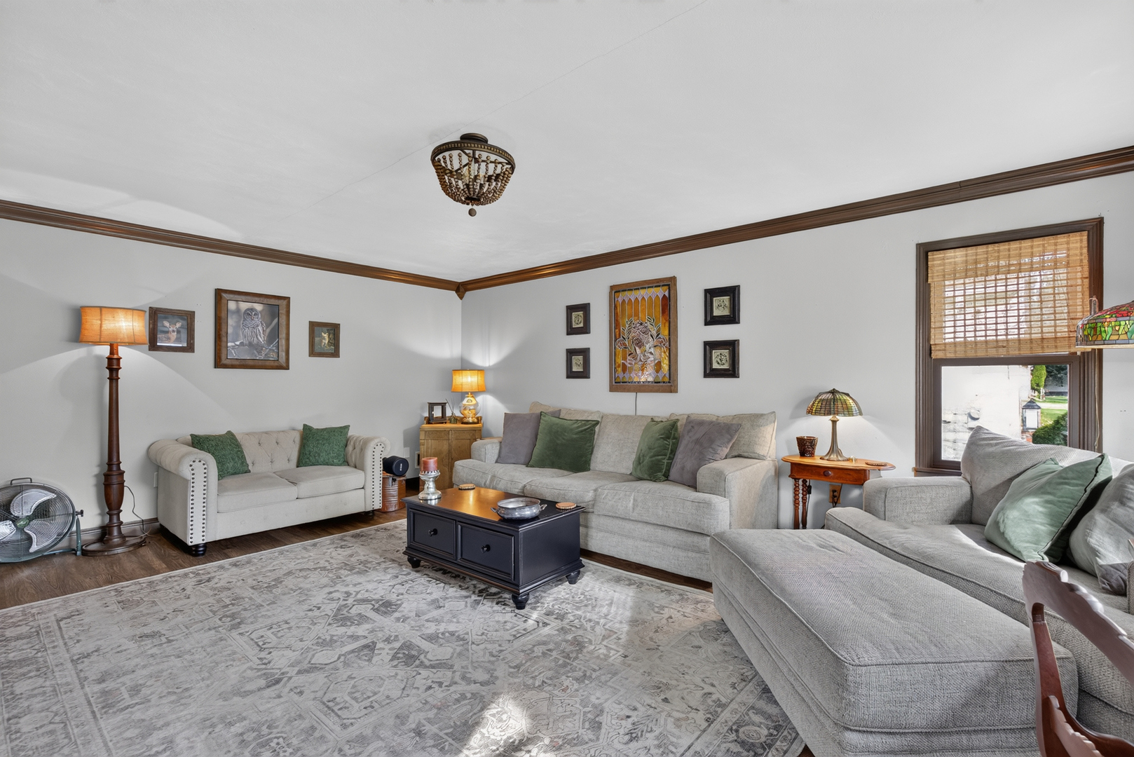901 Lowden Road Property Photo 8