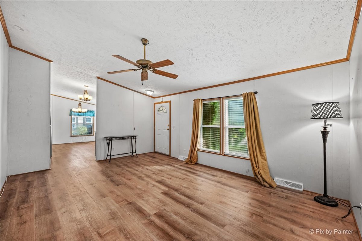 1130 Country Club Road Property Photo 6