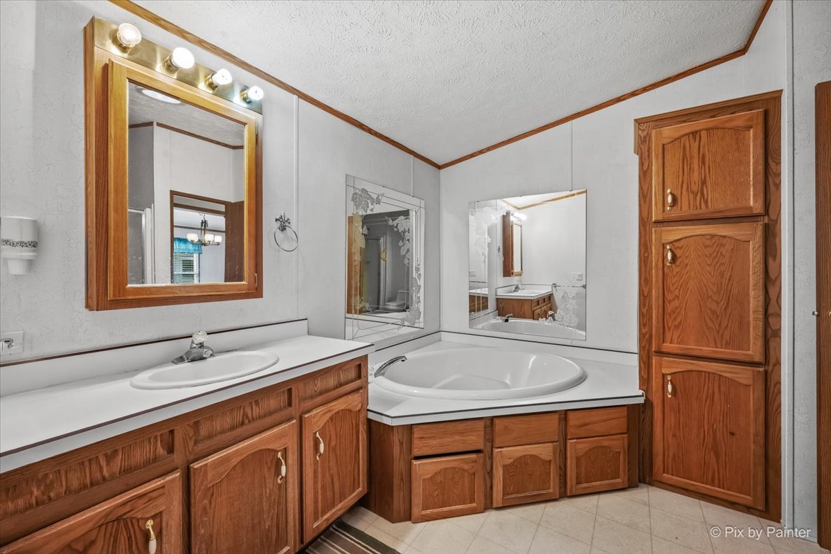 1130 Country Club Road Property Photo 16