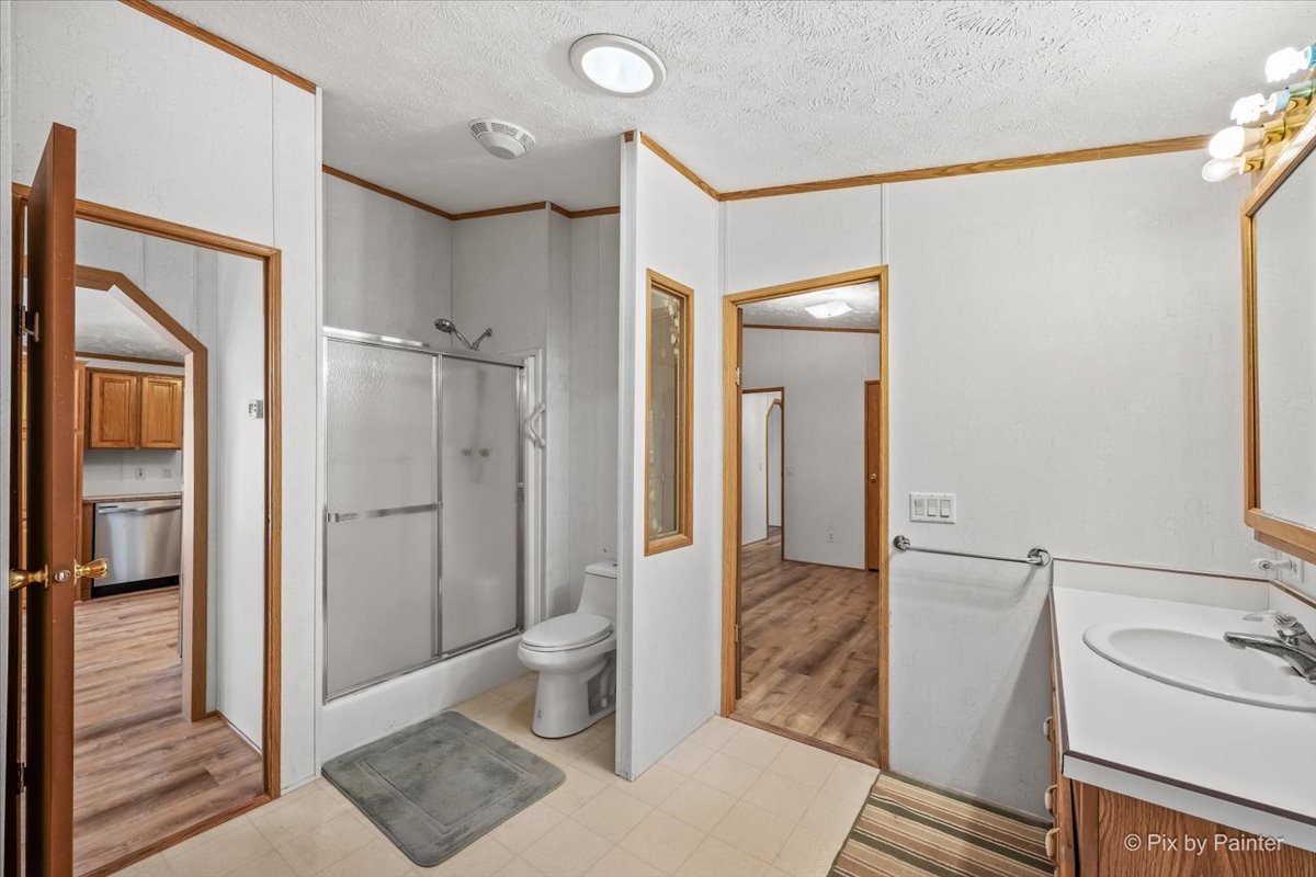 1130 Country Club Road Property Photo 17