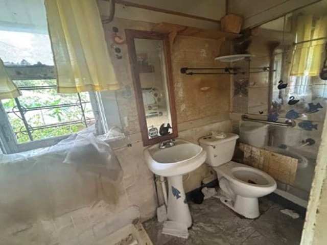 15807 Myrtle Avenue Property Photo 8
