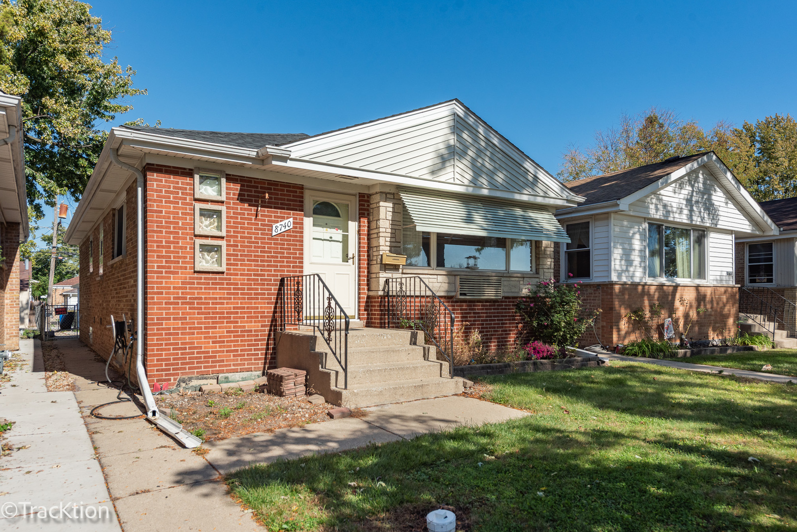 8740 W Palmer Street Property Photo 1