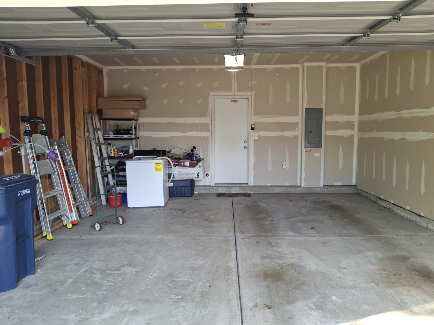 6402 Blue Sky Lane Property Photo 14