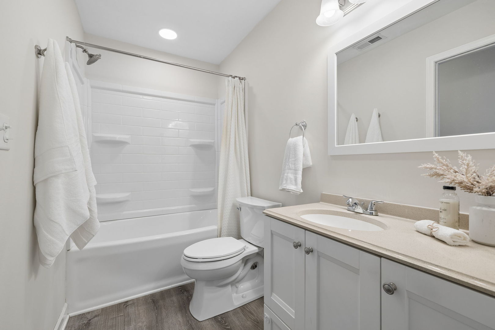4320 Bronk Corner Property Photo 12