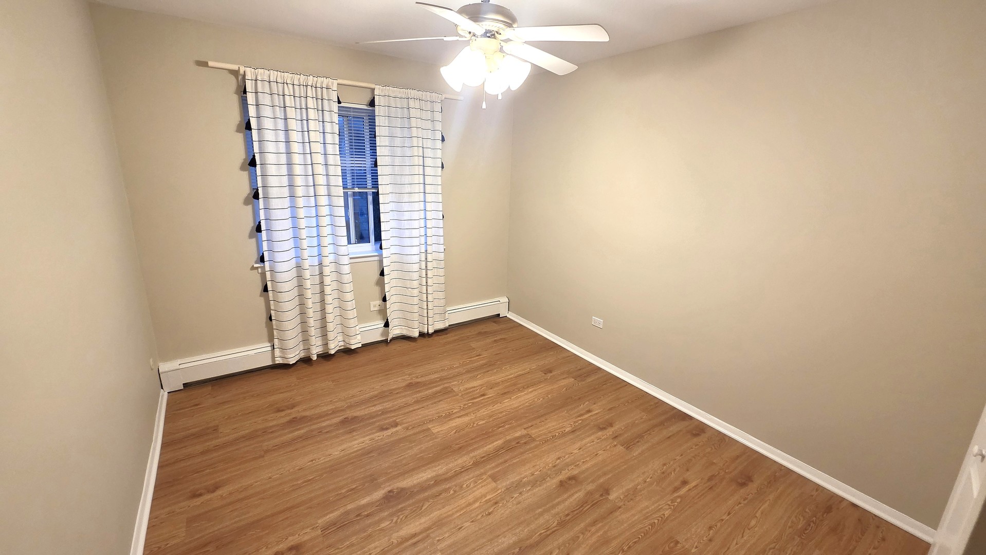 983 Crimson Court 307 Property Photo 8