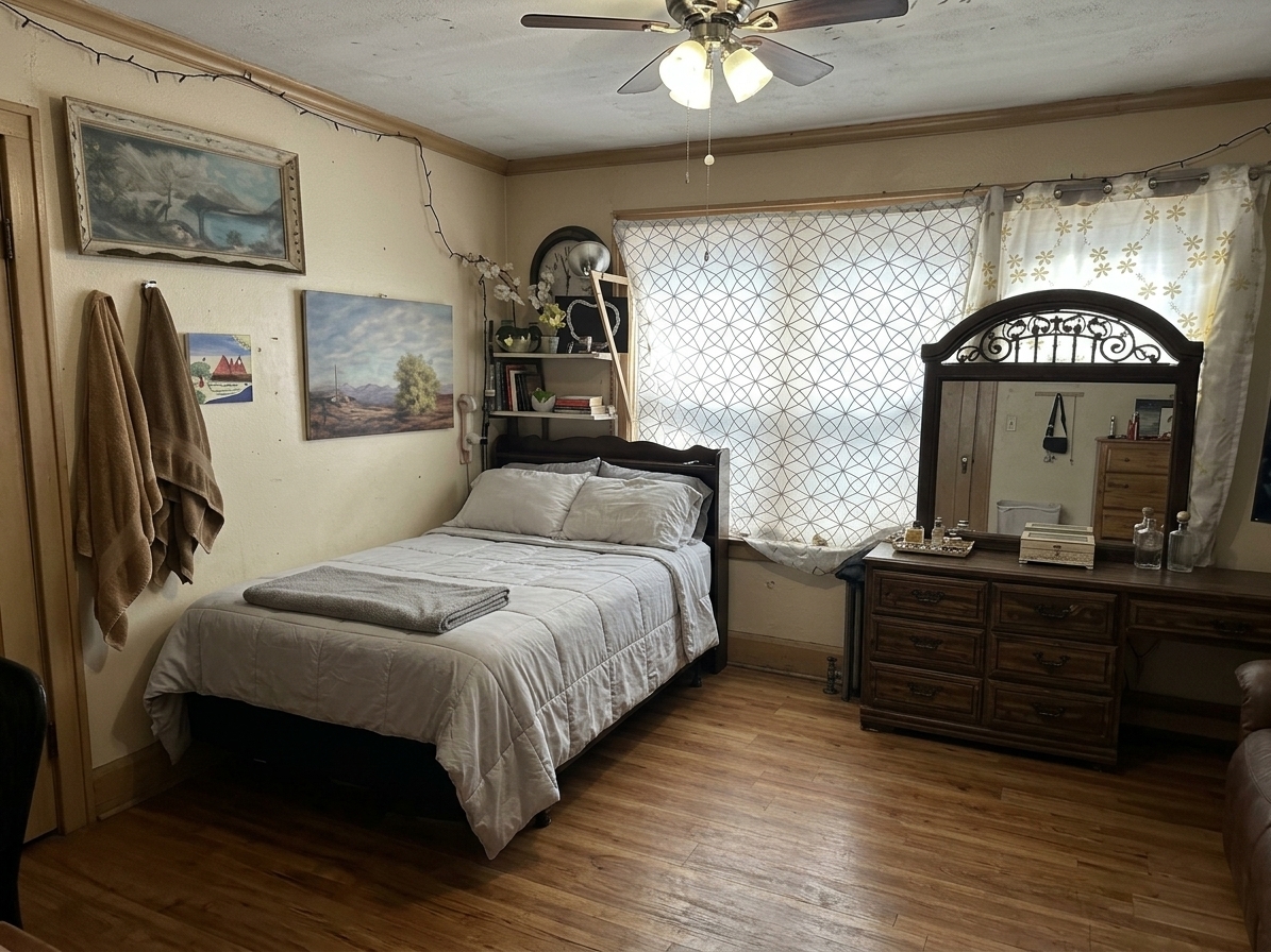 2709 N Austin Avenue Property Photo 3