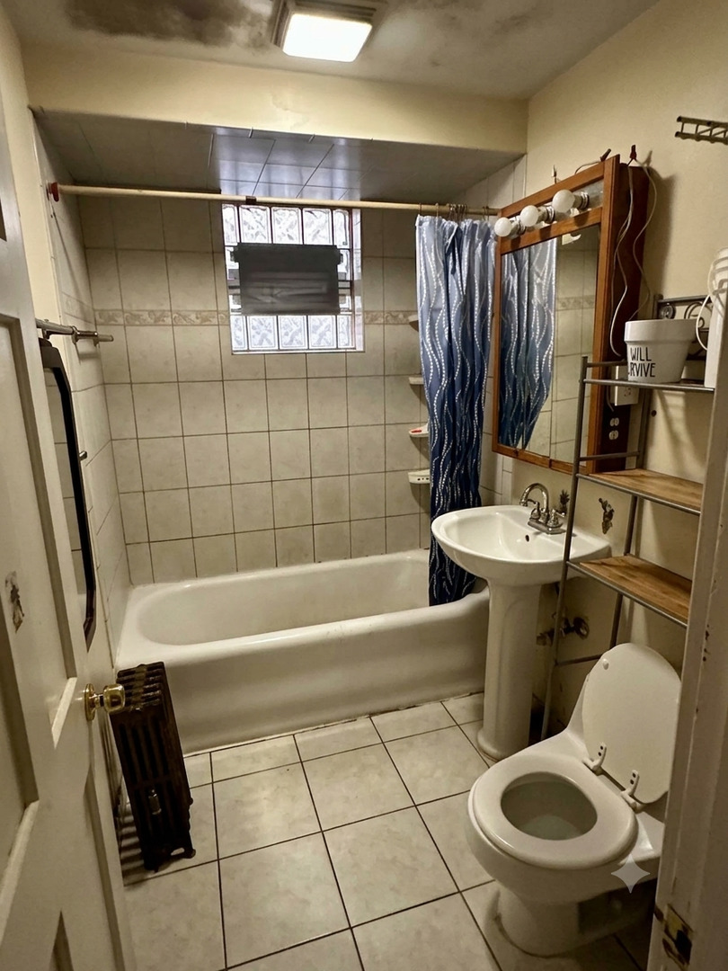 2709 N Austin Avenue Property Photo 6