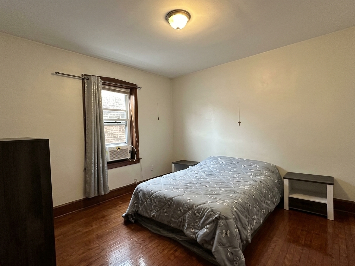 2709 N Austin Avenue Property Photo 11