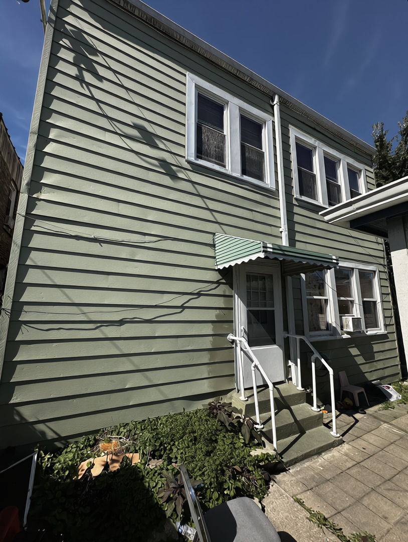 2709 N Austin Avenue Property Photo 17