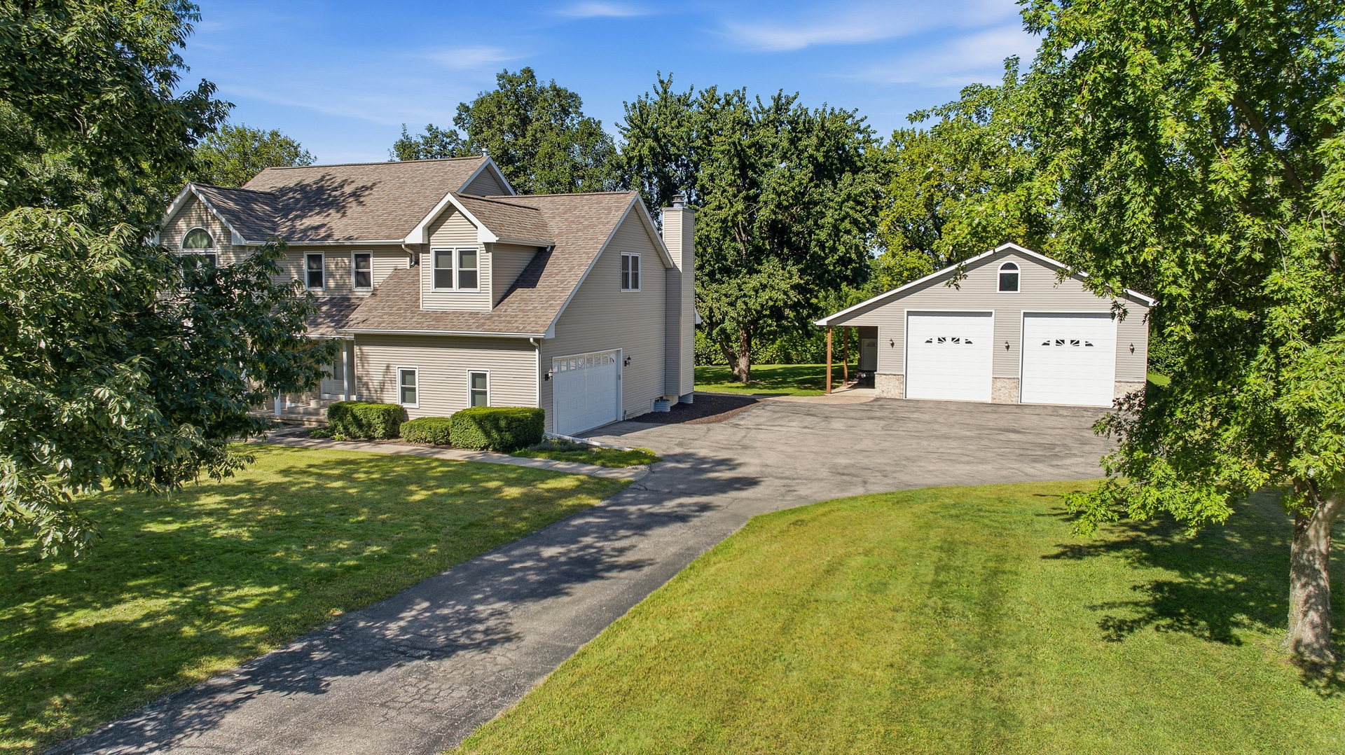3429 Wolf Road Property Photo 4