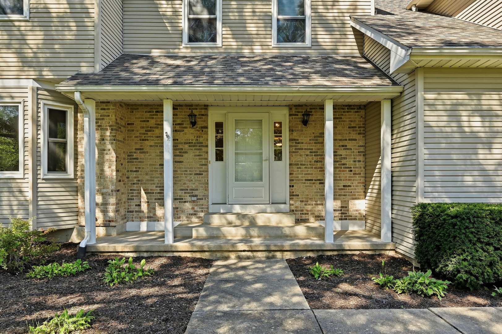 3429 Wolf Road Property Photo 16