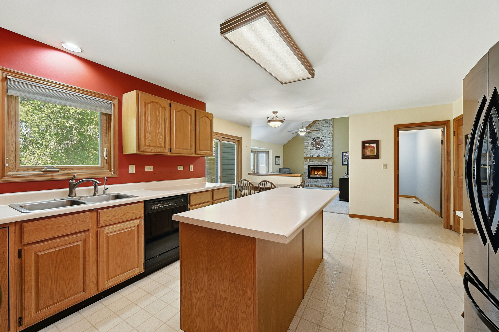 3429 Wolf Road Property Photo 23