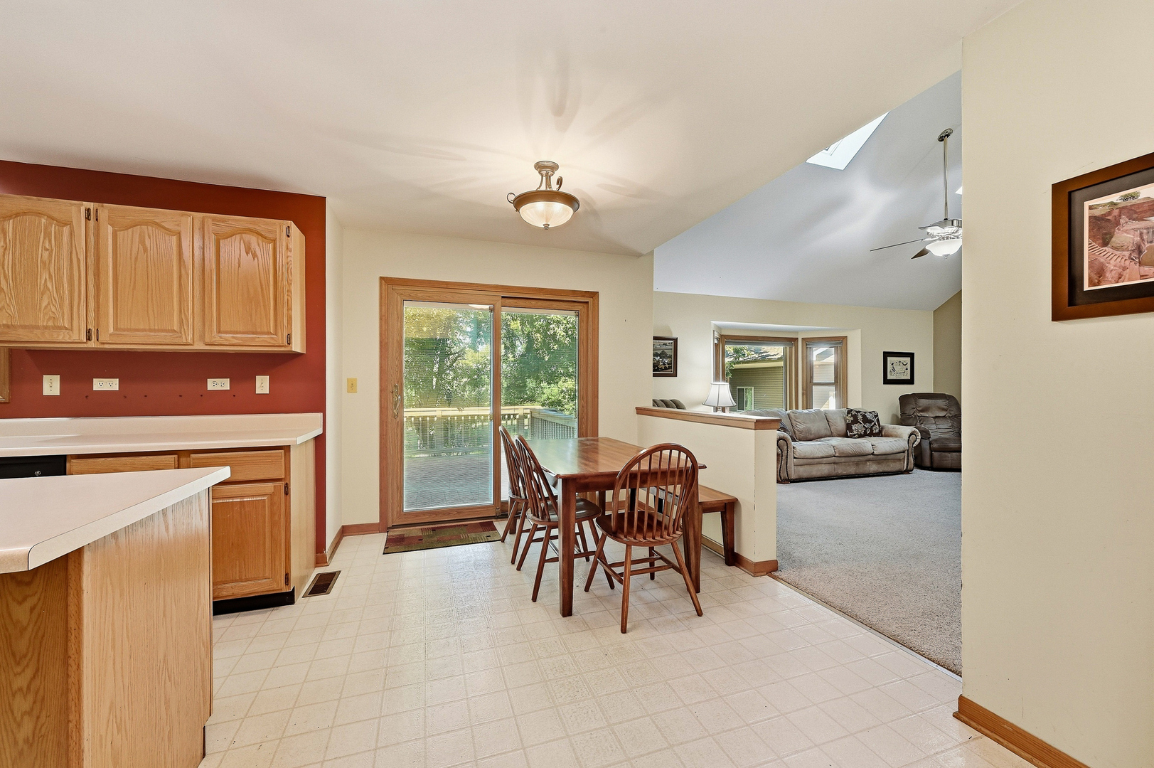 3429 Wolf Road Property Photo 26