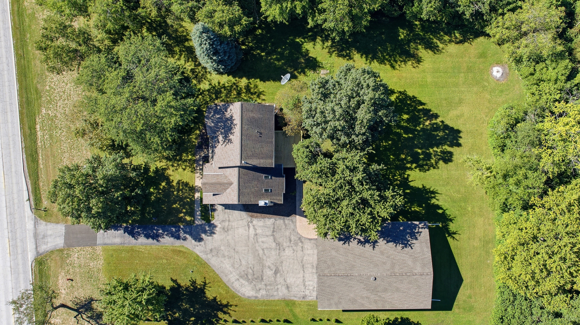3429 Wolf Road Property Photo 45