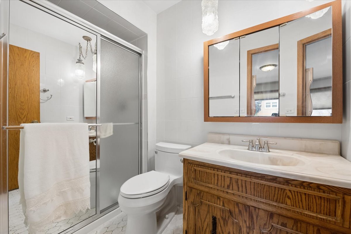 5800 N Octavia Avenue Property Photo 16