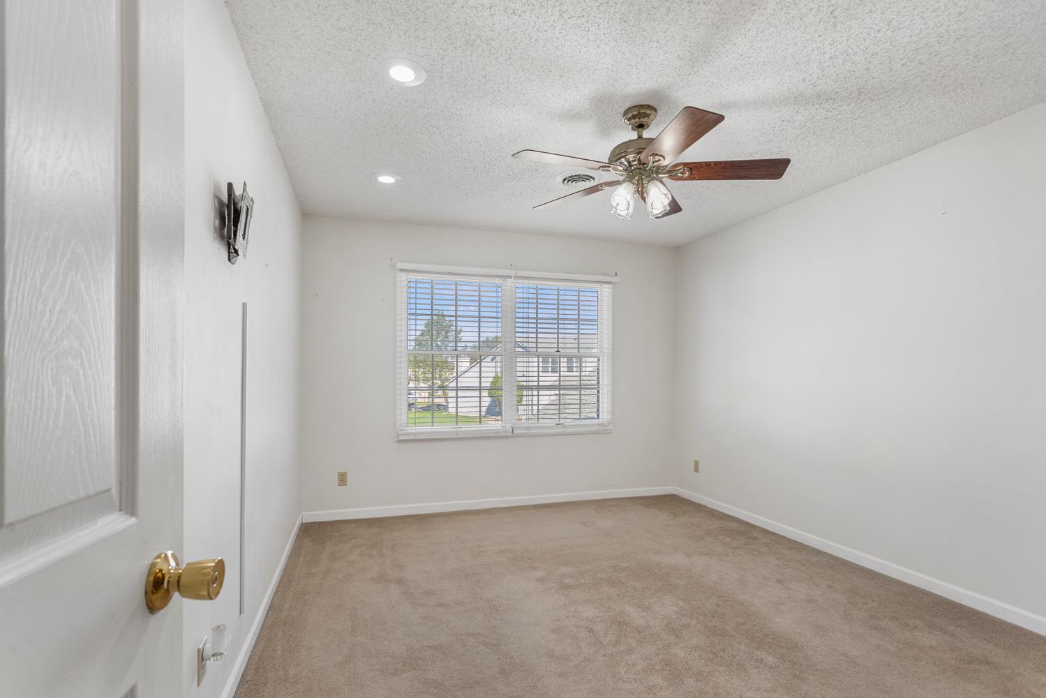 1404 Quail Run Drive Property Photo 16