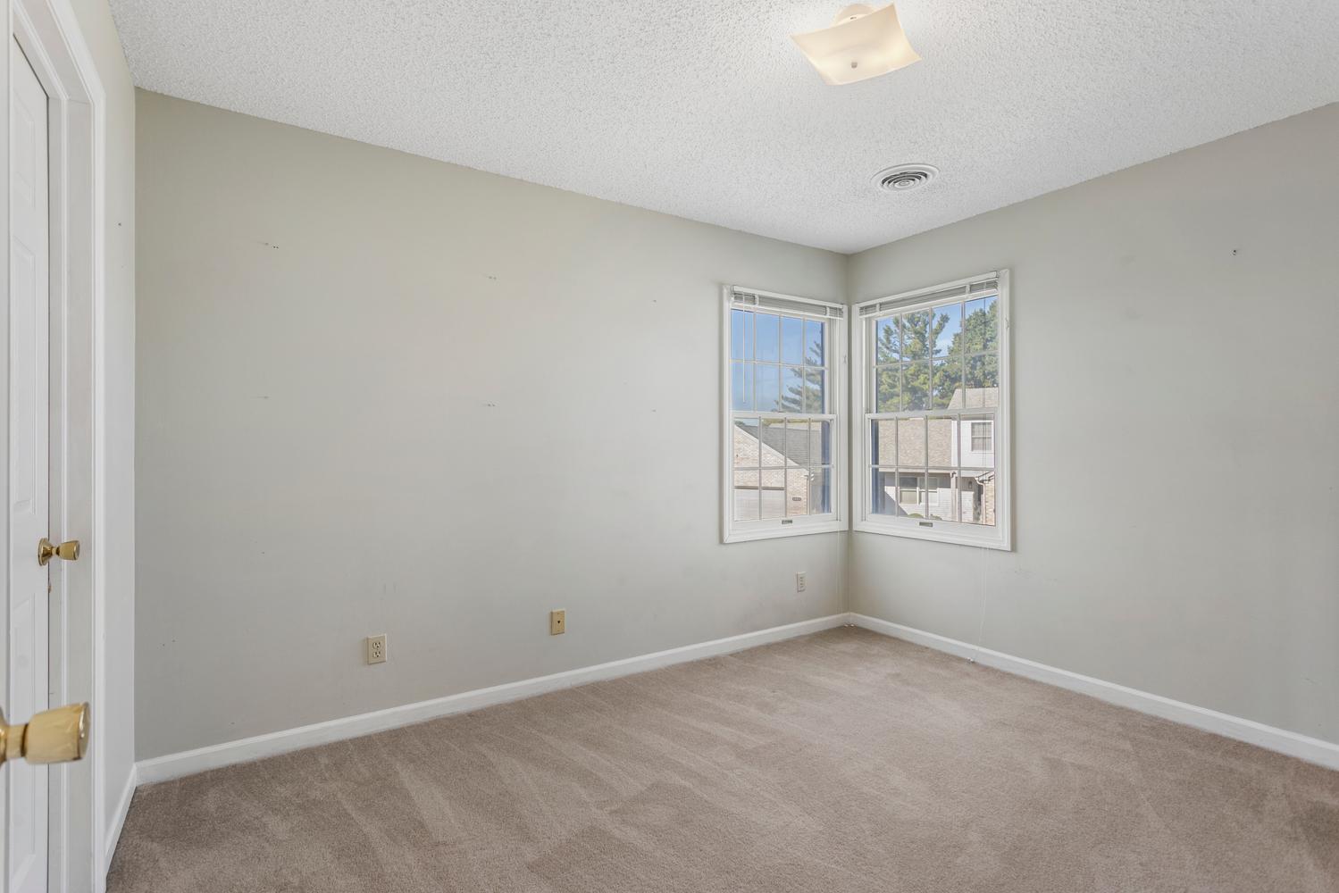 1404 Quail Run Drive Property Photo 25