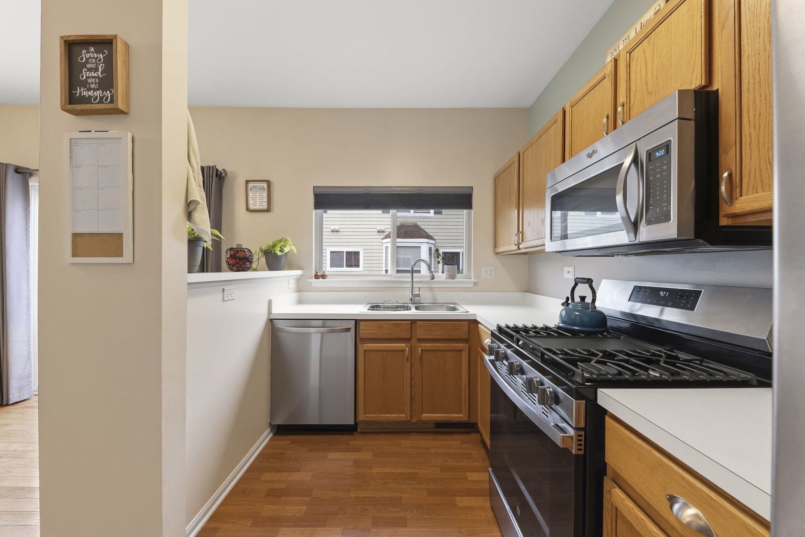 1105 Village Center Parkway 2 Property Photo 8